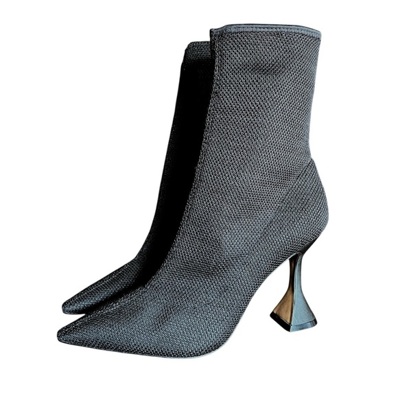 L’intervalle Black Knit Sock Boots EU 39 Sculptural Flare Heel - Picture 7 of 15